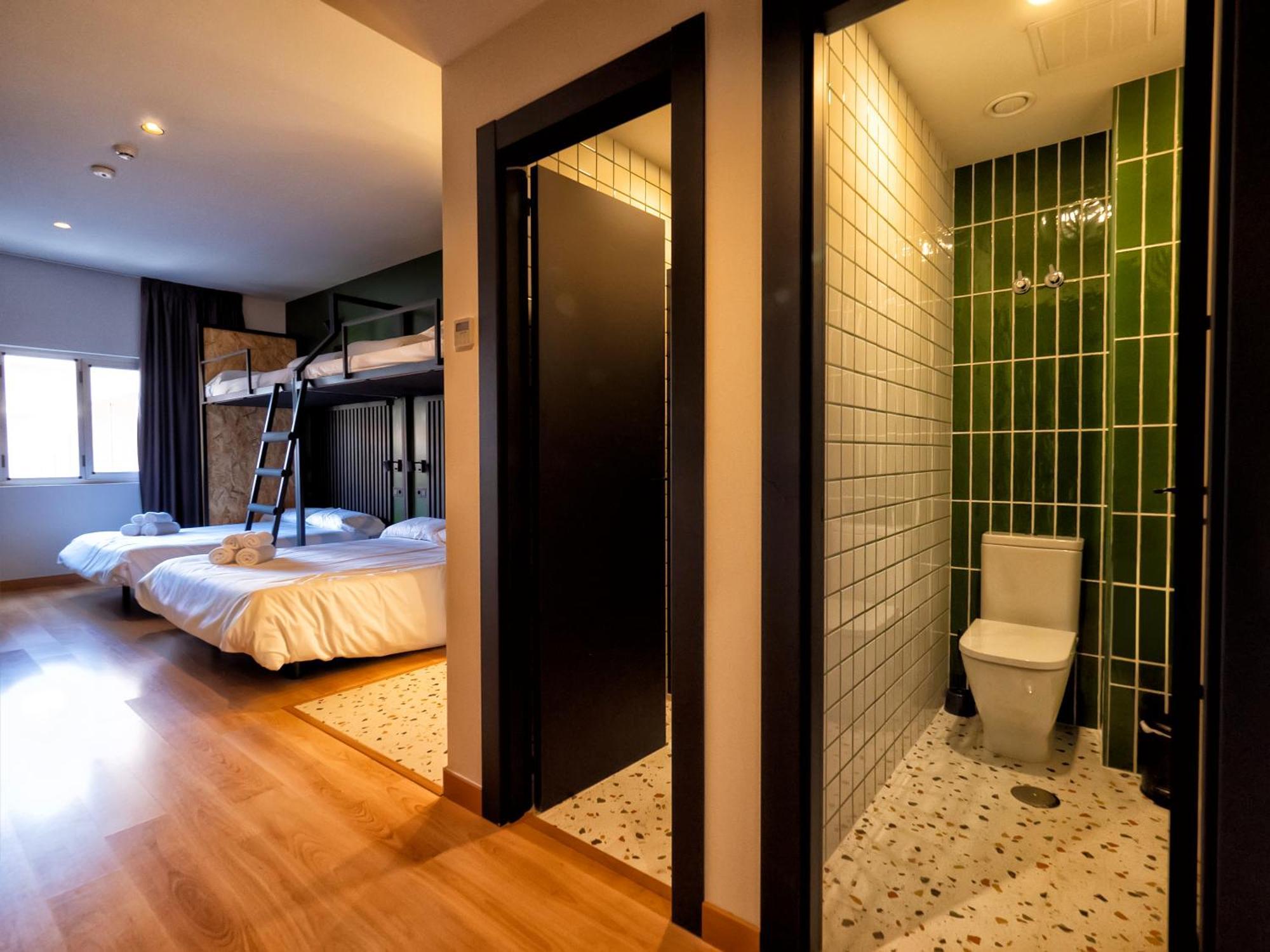 Wonder Hostel Толедо Екстер'єр фото